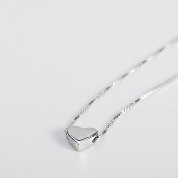 NEW 925 Sterling Silver Simple Heart Necklace - Picture 7 of 10